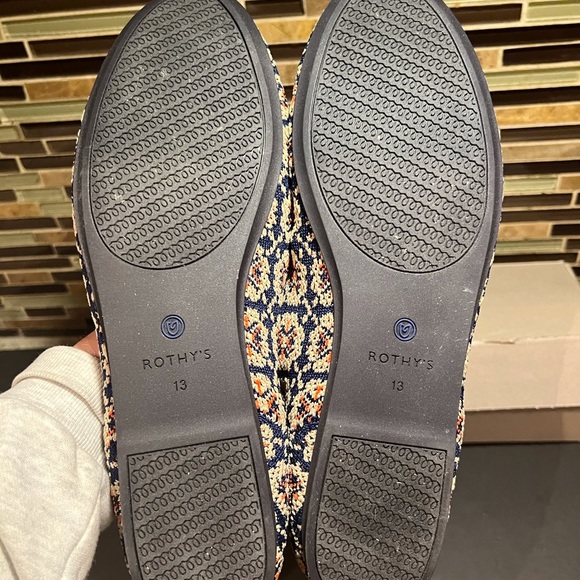 Rothys Loafer Sapphire Mosaic Size 13 Retired Pattern - Picture 5 of 5